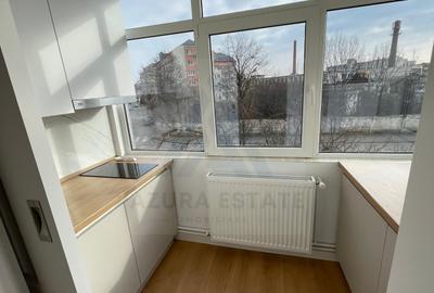 Apartament cu 3 camere decomandat, mobilat în Central - 9