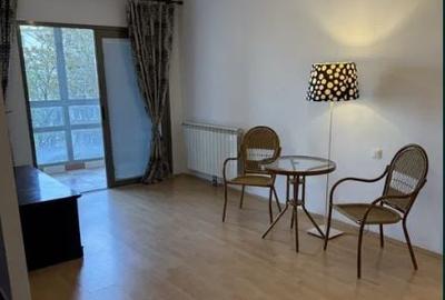 Apartament cu 2 camere semidecomandat, mobilat în Doamna Ghica
