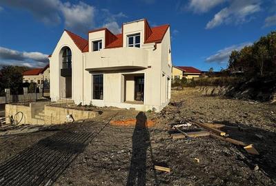 Casa 4 camere  | 120 mp | teren 600 mp | Chinteni zona centrala - 1