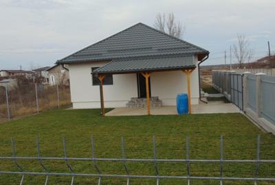 FARA COMISIOANE casa cu 4 camere 2 bai PARTER cu placa pod terasa merita vazuta - 8