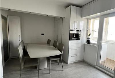 Apartament cu 4 camere decomandat, mobilat în Răcădău - 10