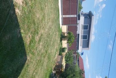 Casă cu 4 camere cu Teren 1000 Mp în Central - 4