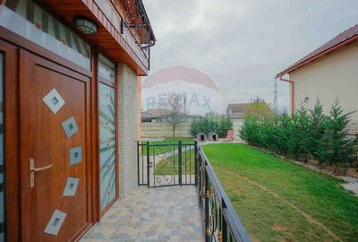 Casa familie mare Episcopia, 6 camere, garaj, curte 500 mp, de vanzare - 17