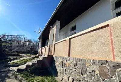 Casă cu 2 camere cu Teren 1192 Mp în Voiniceni - 1