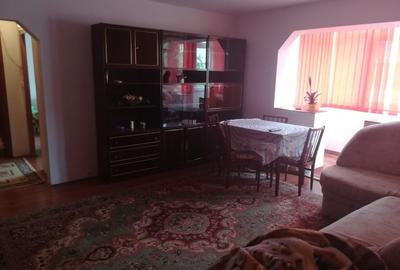 Vand apartament 2 camere Micro 16 Vand apartament 2 camere Micro 16 - 3