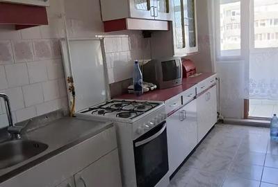 4 camere, etaj 7 din 9, LIBER, CENTRALA TERMICA, acte la zi, B-dul Republicii - Soseaua Nordului - 4