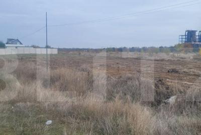 Teren de 1200 mp, în Central