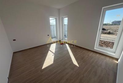 Casă individuală cu 4 camere cu Teren 330 Mp în Berceni - 10