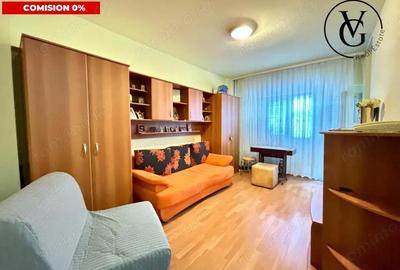 Garsonieră decomandată în Central - 1