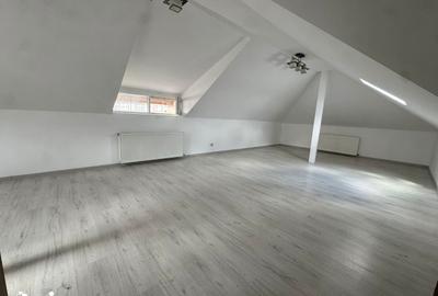 Casă cu Teren 400 Mp în Central - 20