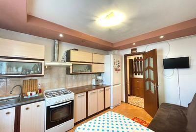 Apartament cu 2 camere decomandat, mobilat în Tomești - 2