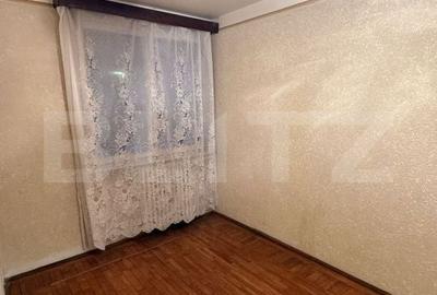 Apartament cu 3 camere decomandat în Roșu - 5