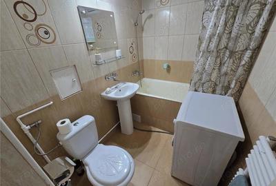Apartament cu 2 camere decomandat în 15 Noiembrie - 4