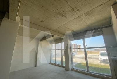 Spatiu comercial stradal 140mp B-dul Mihai Viteazu Dedeman D-na Stanca