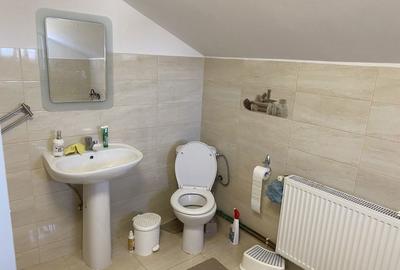 Casă cu 4 camere în Satu Nou - 3