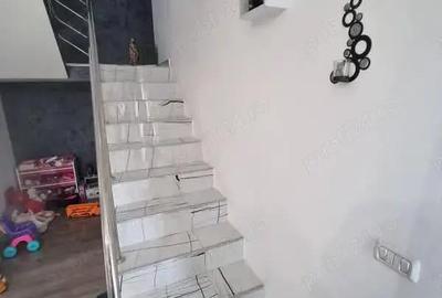 A 35 Proprietarul vinde casa amenajata ,mobilata ,utilata ,nou , Margineni Bacau, 90 mp cu teren - 11