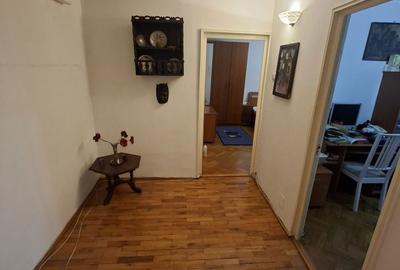 Apartament cu 4 camere decomandat în Aviației - 13