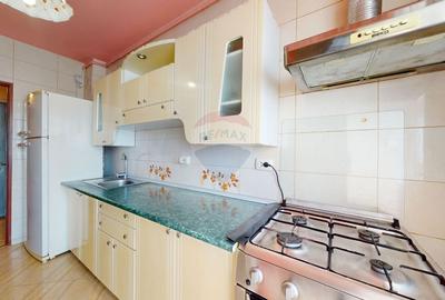 REZERVAT | Apartament 3 camere | Decomandat | Etaj intermediar - 5