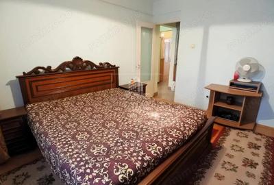 Zona Nord - 22 Decembrie - apartament 3 camere decomandate - 72.000 EURO - 1