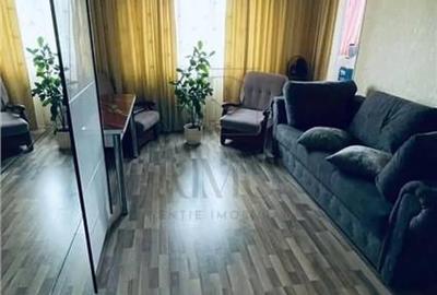 LIPOVEI - 3 CAM - DECOMANDAT - 2 BAI - BOXA - ANVELOPAT - SPATIOS/LUMINOS - 2