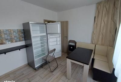 Casă cu 4 camere cu Teren 100 Mp în Valea Adâncă - 9