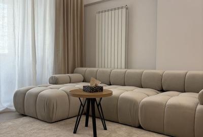 Apartament cu 3 camere decomandat, mobilat în Central