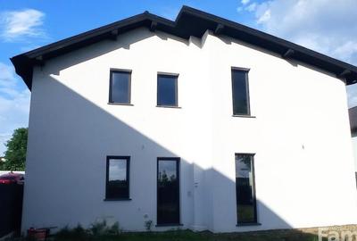 Casă cu 5 camere cu Teren 800 Mp în Burdujeni