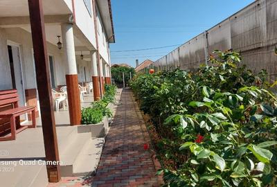 Vanzare pensiune 8 camere, 2 Mai - 14