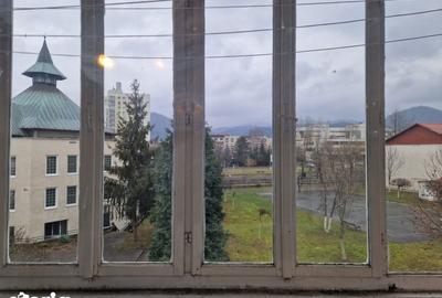 Apartament cu 2 camere în Progresul - 10