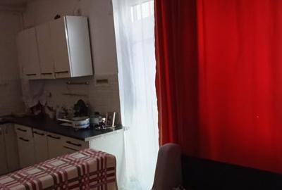 Apartament cu 2 camere, 38 mp, balcon, zona Razoare - 3