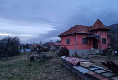 Casă cu 3 camere în Central - 5