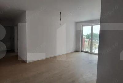 Apartament cu 3 camere semidecomandat în Mehala - 2