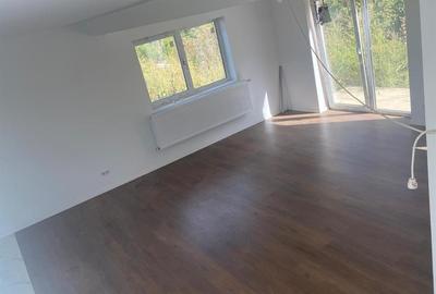 Casă individuală cu 4 camere cu Canalizare în Dragomirești-Vale - 2