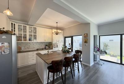 Vila 4 camere, curte amenajata | Strada Petre Ispirescu - 13