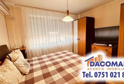 Apartament cu 2 camere decomandat în Micro 17