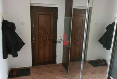 Apartament cu 2 camere semidecomandat, mobilat în Basarabia