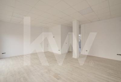 Spatiu finisat, 2 intrari, parcare – Doamna Stanca–Dedeman, disponibil acum - 4