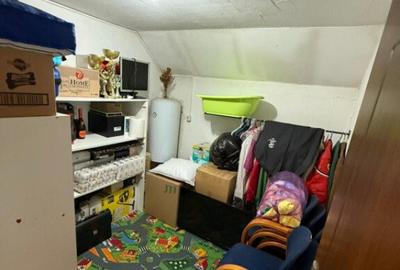 Casa cu 4 camere - 12