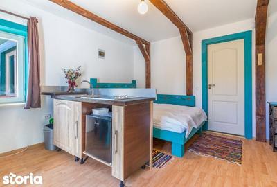 Casă cu 5 camere cu Teren 1342 Mp în Iara - 12