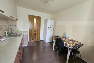 Apartament de vanzare, cu 4 camere, 77 mp, zona Soarelui - 12