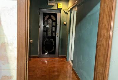 Apartament cu 4 camere decomandat în Plantelor - 2