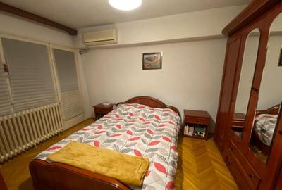 Inchiriez ap. 3 camere, Bdul Iuliu Maniu, la 50 m metrou - 2