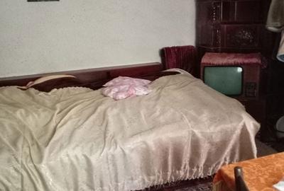 Casă cu 3 camere în Malu cu Flori - 3