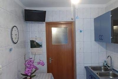 Apartament cu 3 camere decomandat în Exterior Vest - 11