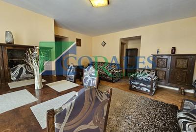 Apartament cu 3 camere decomandat, mobilat în Girocului - 3
