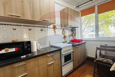Apartament cu 2 camere decomandat, mobilat în Delfinariu - 9