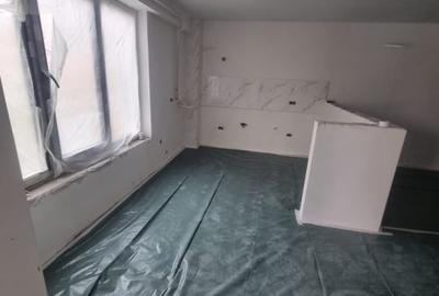 Apartament 3 camere, 78 mp, zona George Enescu - 10