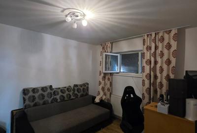 Apartament cu 2 camere decomandat în Berceni - 4