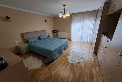 Duplex cu 4 camere cu Canalizare în Florești - 9