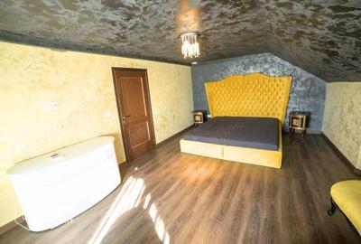 Casă cu 4 camere cu Teren 805 Mp în Vladimirescu